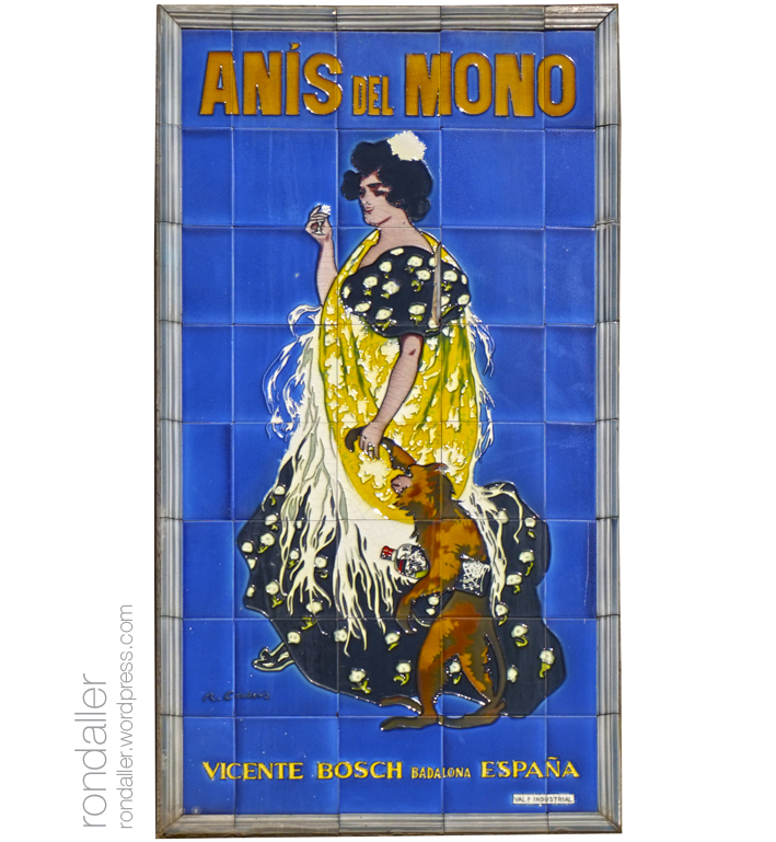 Cartell Anís del Mono a Mataró, realitzat amb ceràmica segons disseny de Ramon Casas